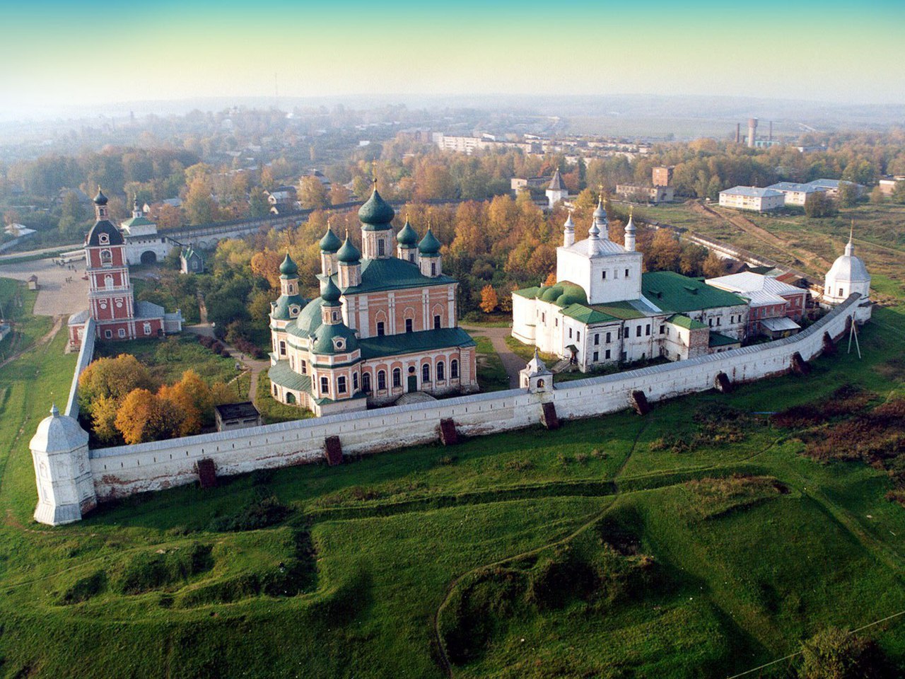 вид монастырь